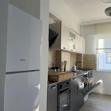 Merkezi Hijyenik 3+1 Apartamento *